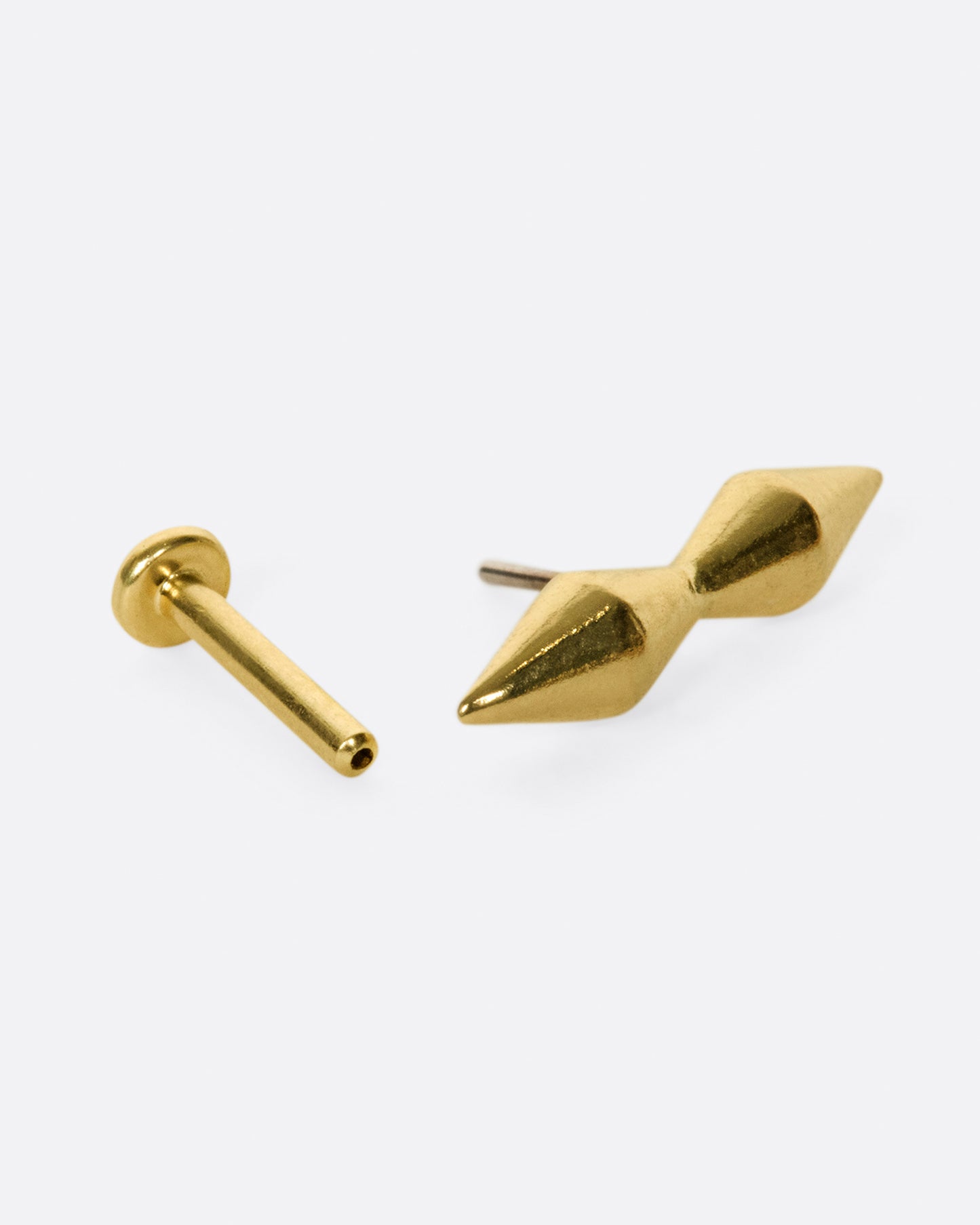 A more substantial style that mirrors and offers shine without any stones.