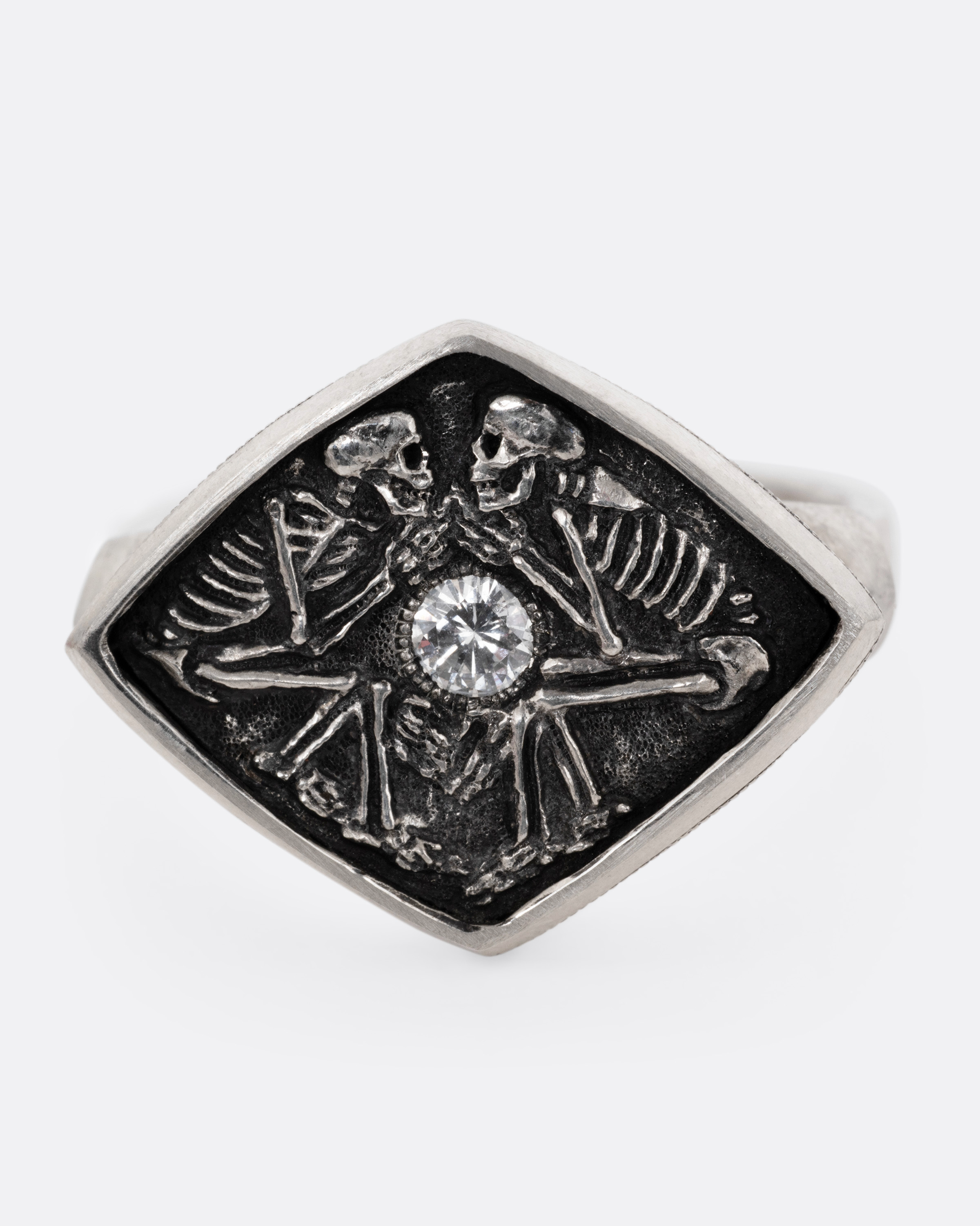 dolcis mortem skeleton ring