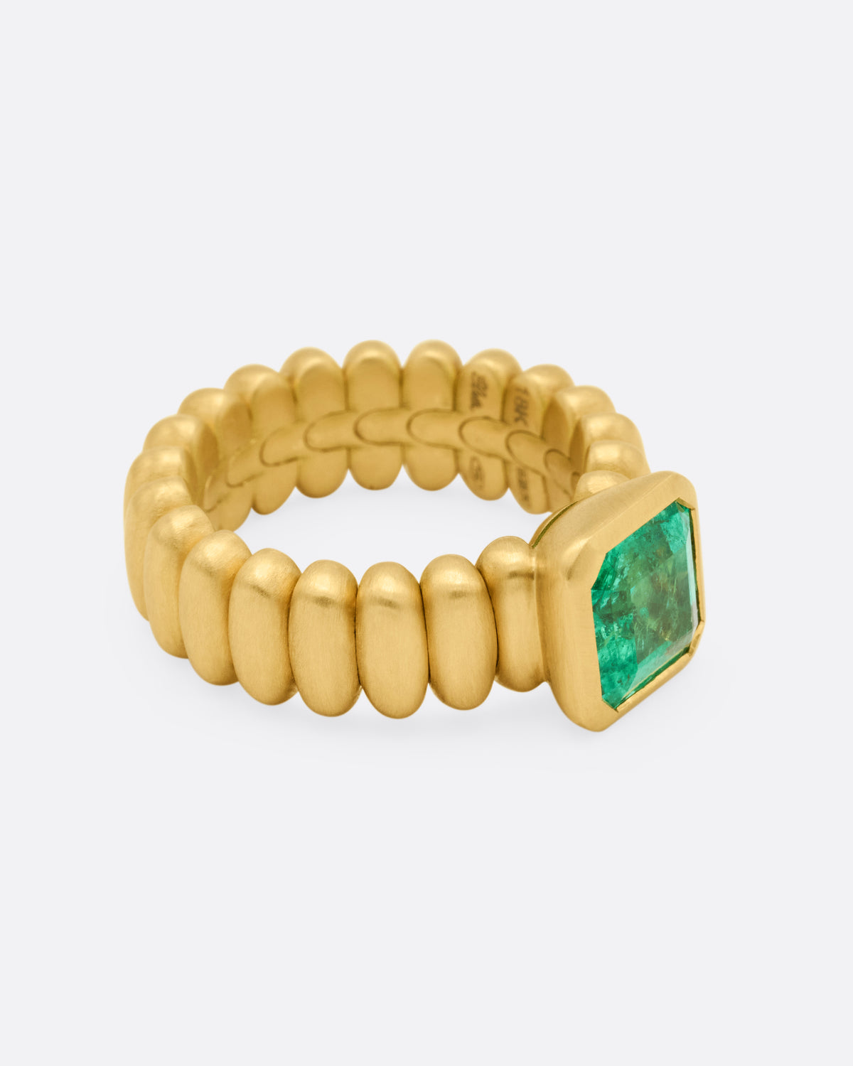 Anello Rigato in Movimento Emerald Ring
