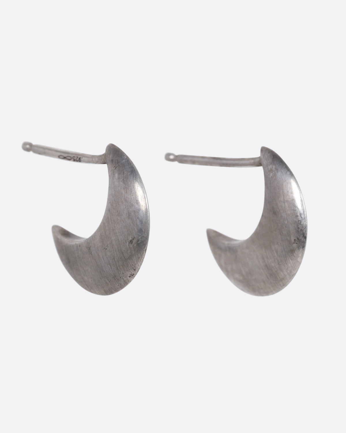 Small Lua Hoop Earrings