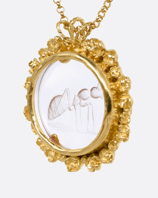 Quartz Ant Intaglio Pendant Necklace