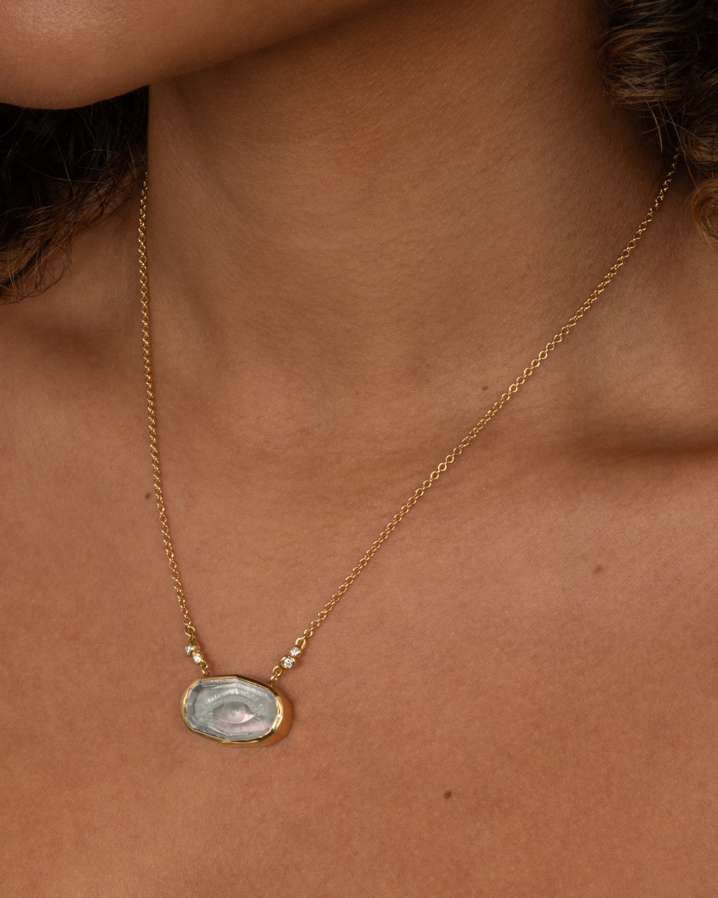 Quartz Eye Intaglio Pendant Necklace