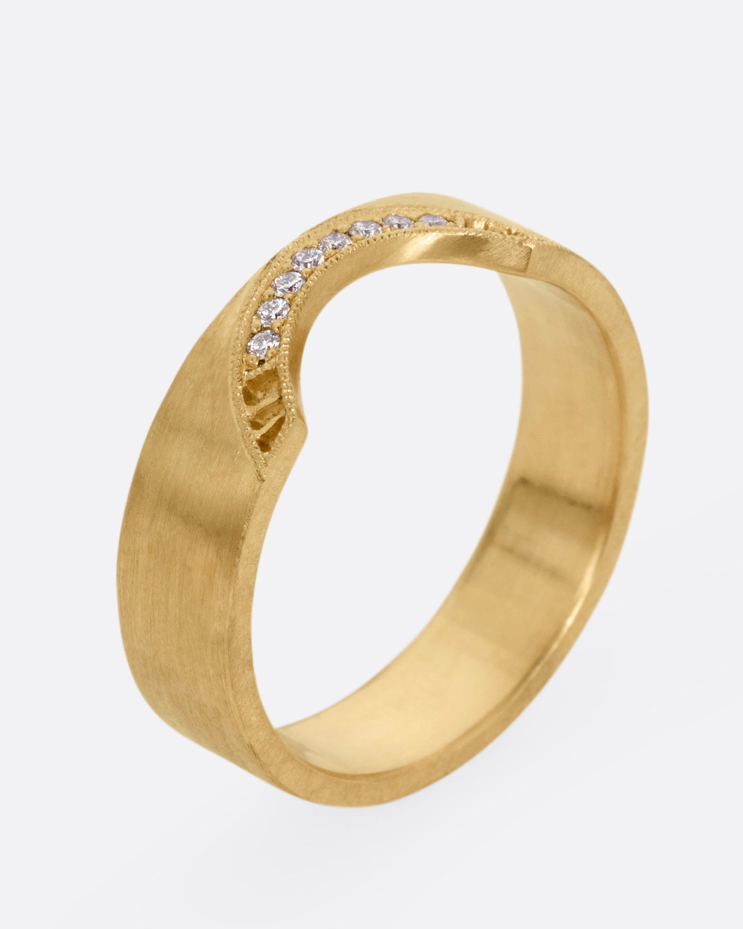 Altus Mira Arch Diamond Ring