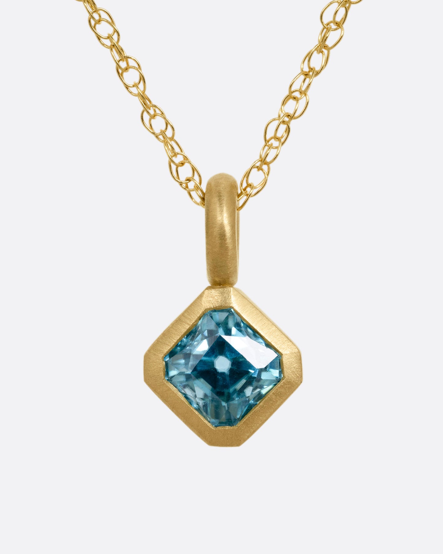 Zircon Offset Petite Pendant Necklace
