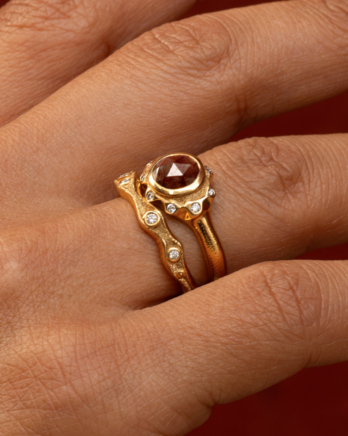 Fluid Diamond Band